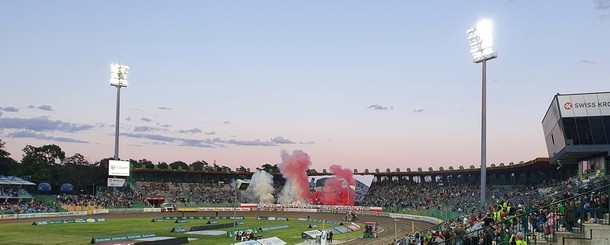 Żużel - Stadion - Oświetlenie + Oprawa